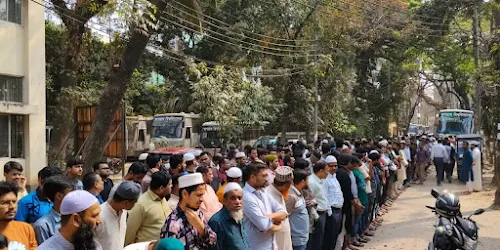 জবিতে আয়াতুল্লাহ আলি খামেনির গায়েবানা জানাজা অনুষ্ঠিত, মুসলিম ঐক্যের আহ্বান