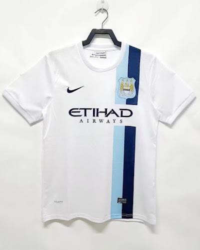 Retro 2013-14 Manchester City 2da Visitante @lumorasports.jpeg