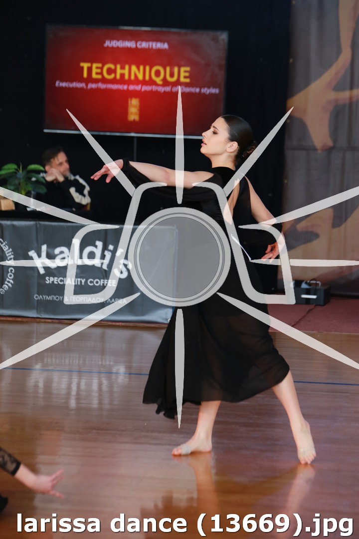 larissa dance (13669).jpg