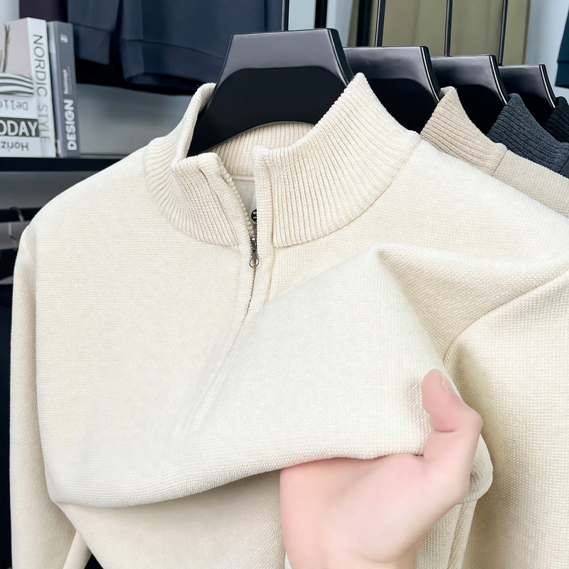 Warm men's knit sweater with lining and zipper