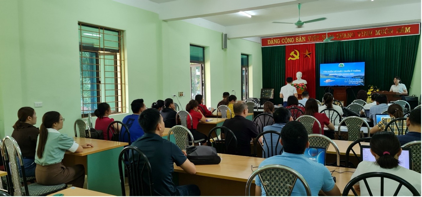 Bộ môn Địa lý, Khoa Khoa học Xã hội kết nối và phục vụ cộng đồng tại Trường THPT Quỳnh Nhai