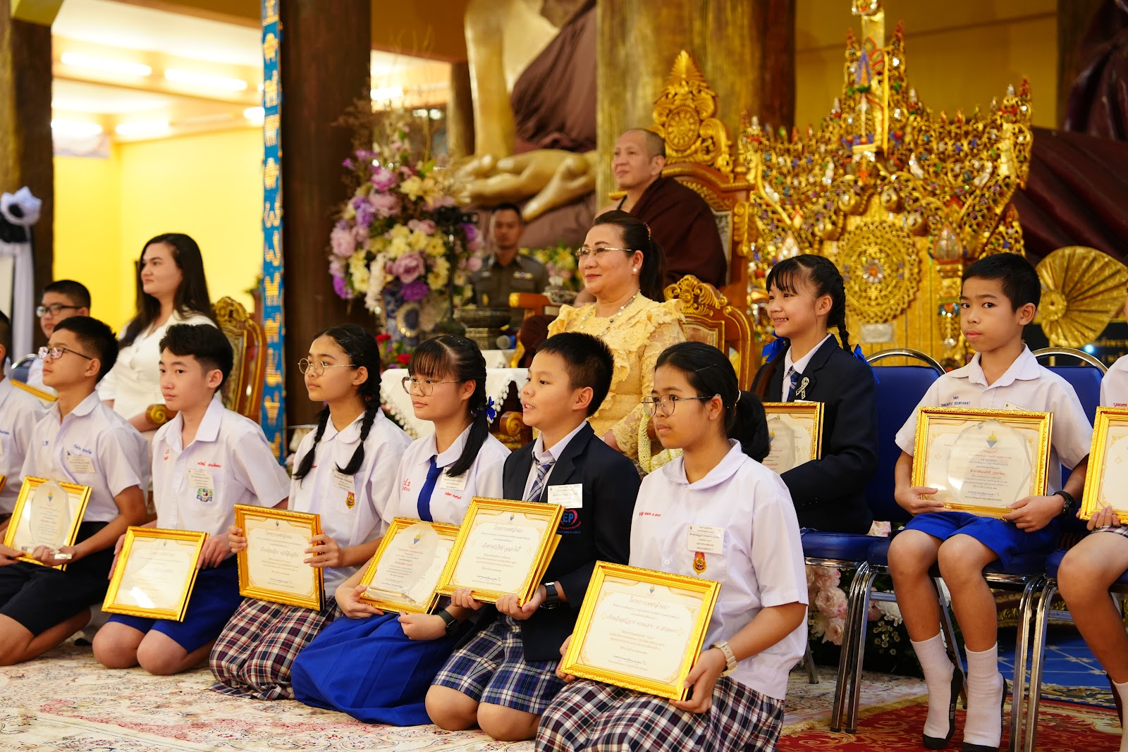 พิธีรับมอบทุนการศึกษาโครงการเพชรล้านนา 12