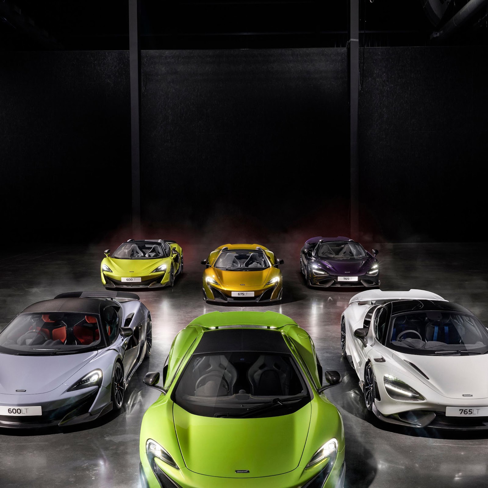 Download Six McLaren Supercars In Dark Studio 4K iPhone