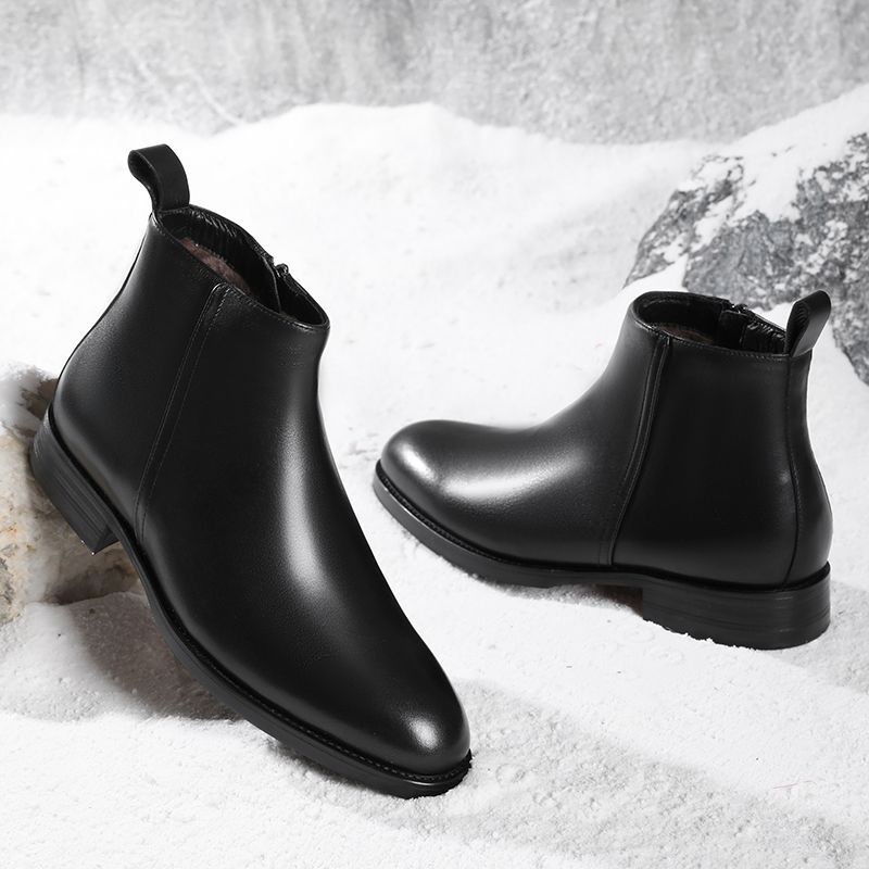 Lined men's Chelsea boots made of genuine leather