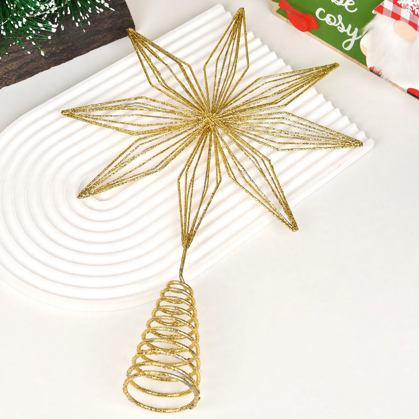 Dekorativer 38 cm Stern für die Weihnachtsbaumspitze aus Eisen