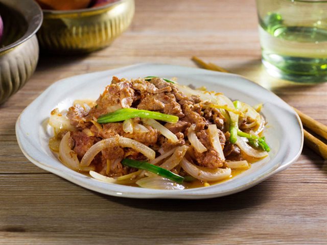 Bò Xào Hành Tây Kiểu Nhật