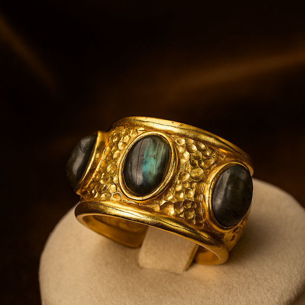 Rings piece image