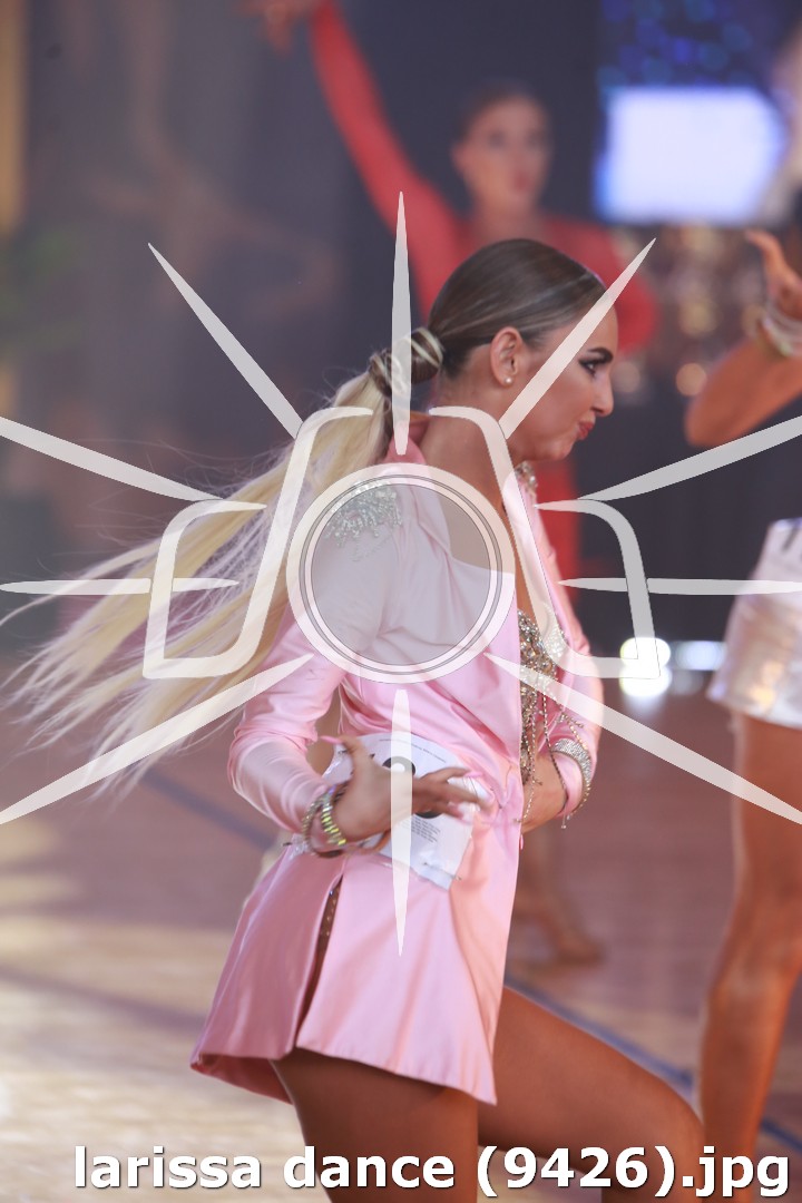 larissa dance (9426).jpg