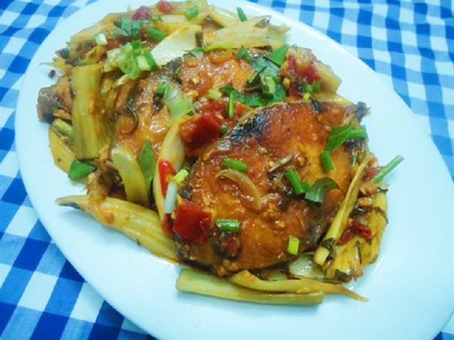 Cá Thu Sốt Dưa Chua