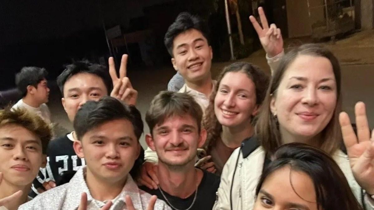 Cô gái Mỹ 'choáng' vì được giới thiệu 8 chàng trai Việt độc thân - Tạp chí Tri thức
