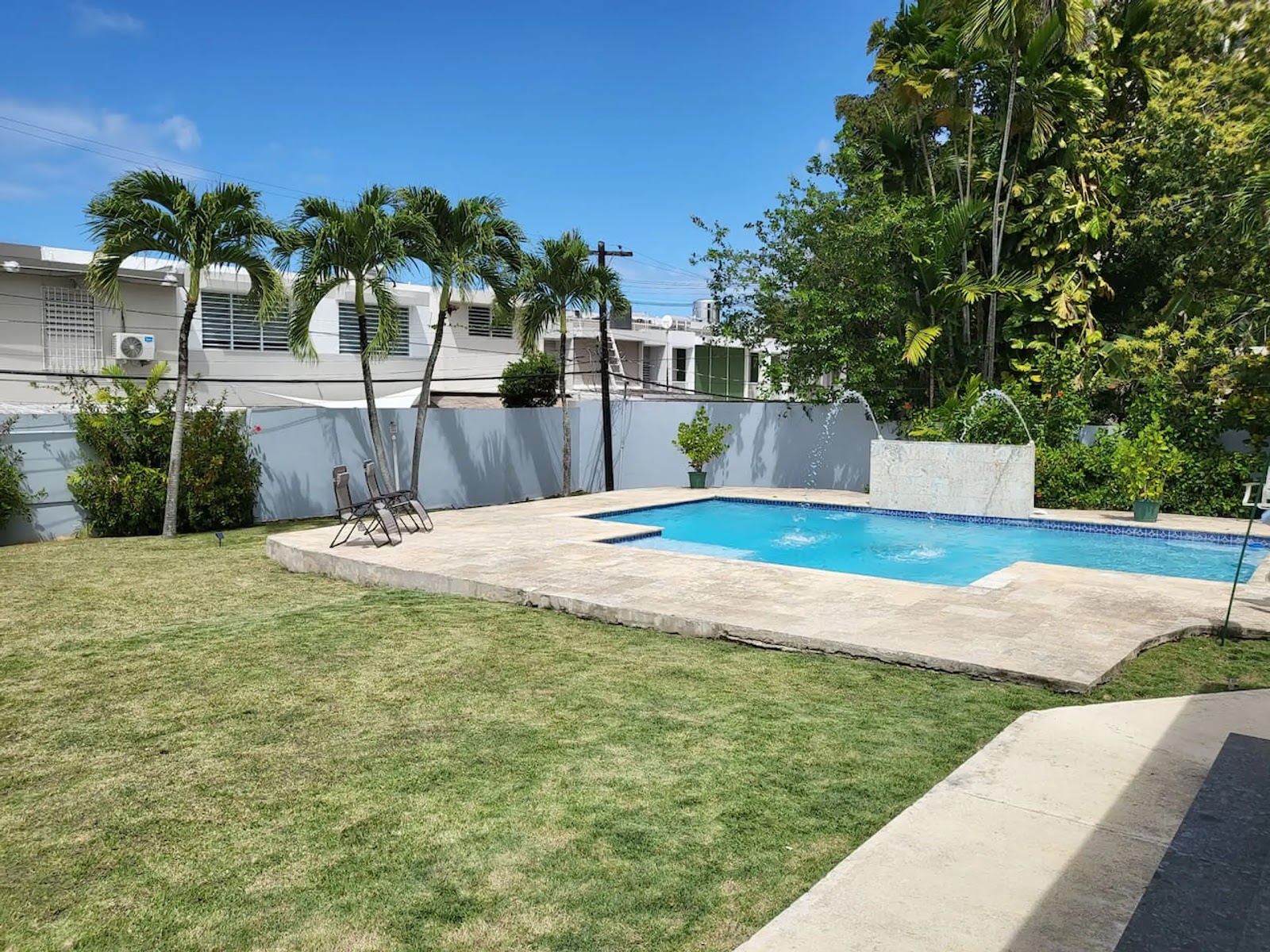 The Palatial Retreat — luxury house with pool in Guaynabo, Puerto Rico