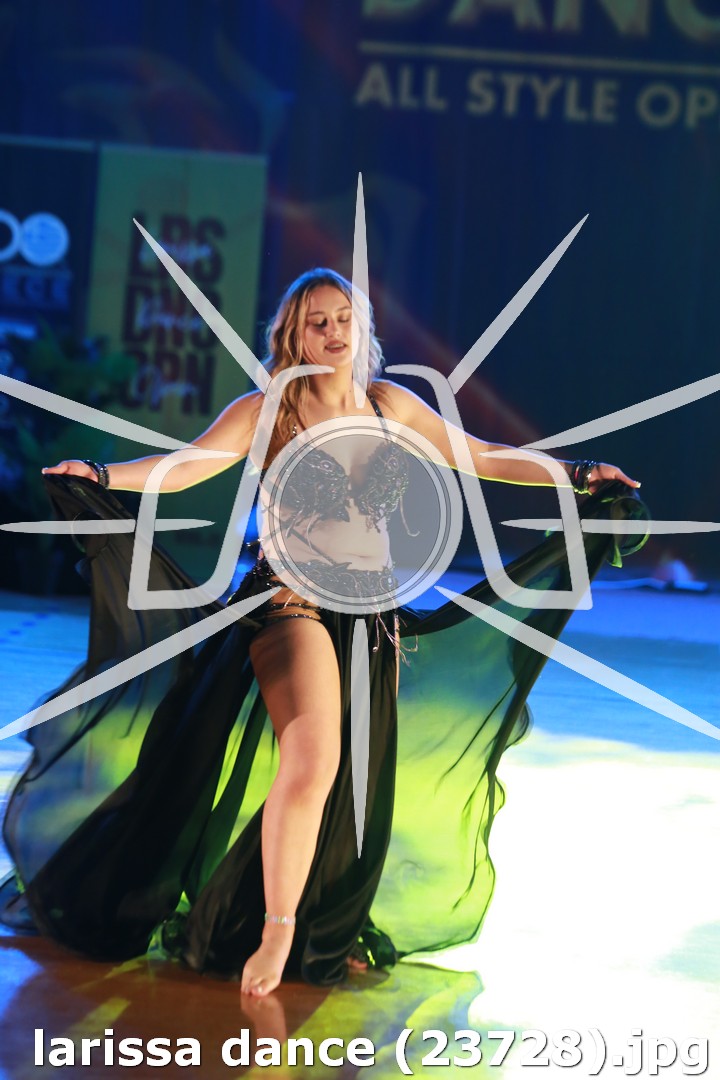 larissa dance (23728).jpg