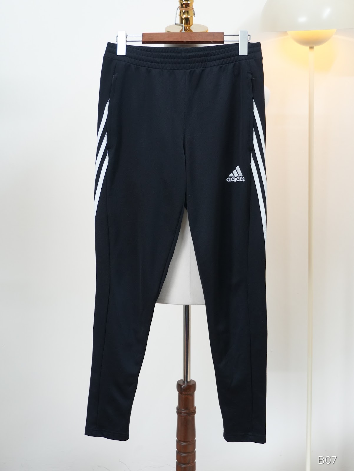 Quần B07