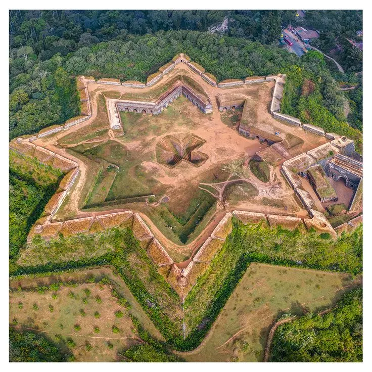 Manjarabad Fort