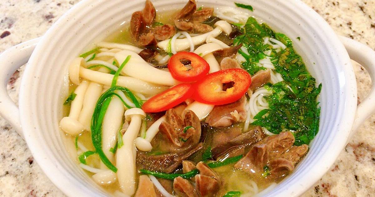 Bún Tim Mề Gà Nấu Nấm