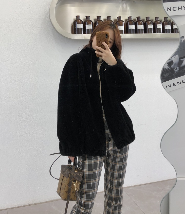 Women's coat, mid-length, stand-up collar, loose