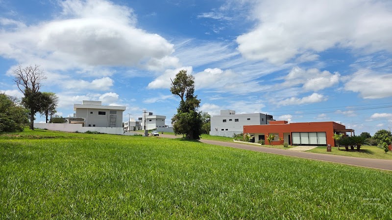Foto 4 de Oportunidade! Lote no asfalto no setor Iate do Riviera de Santa Cristina XIII