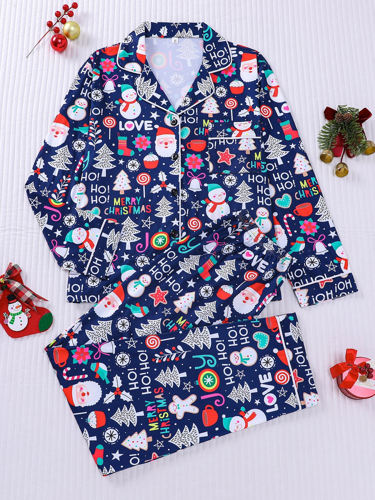 Christmas Loungewear Set with Candy Cane Pattern