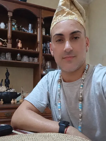 Pai Bàbálórìṣà Rodrigo D' Logún-Ẹ̀dẹ̀
