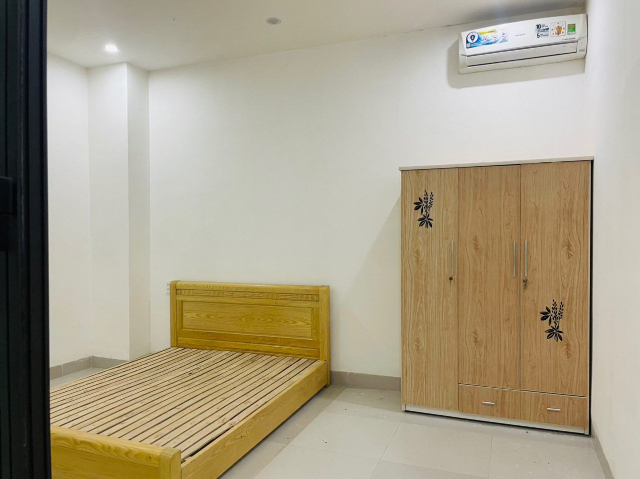 PHÒNG ĐẸP GIÁ RẺ GẦN CẦU HOÀ XUÂN 2