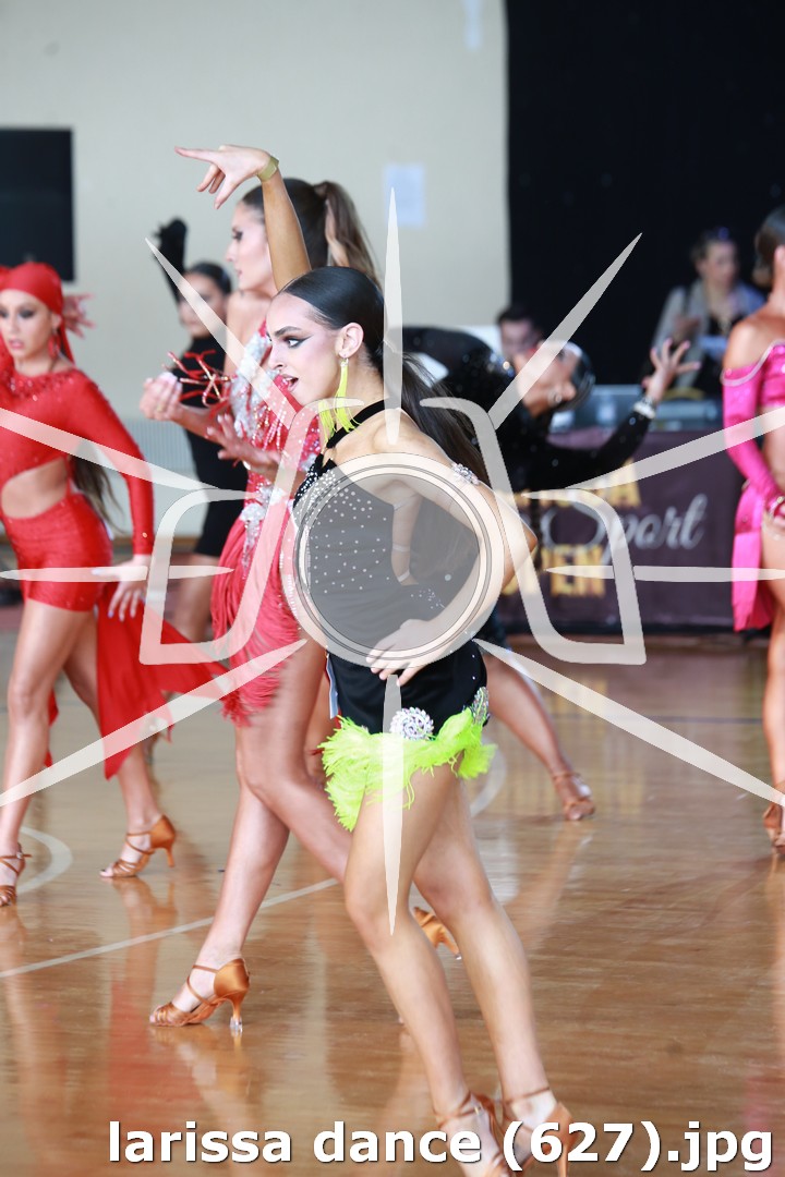 larissa dance (627).jpg