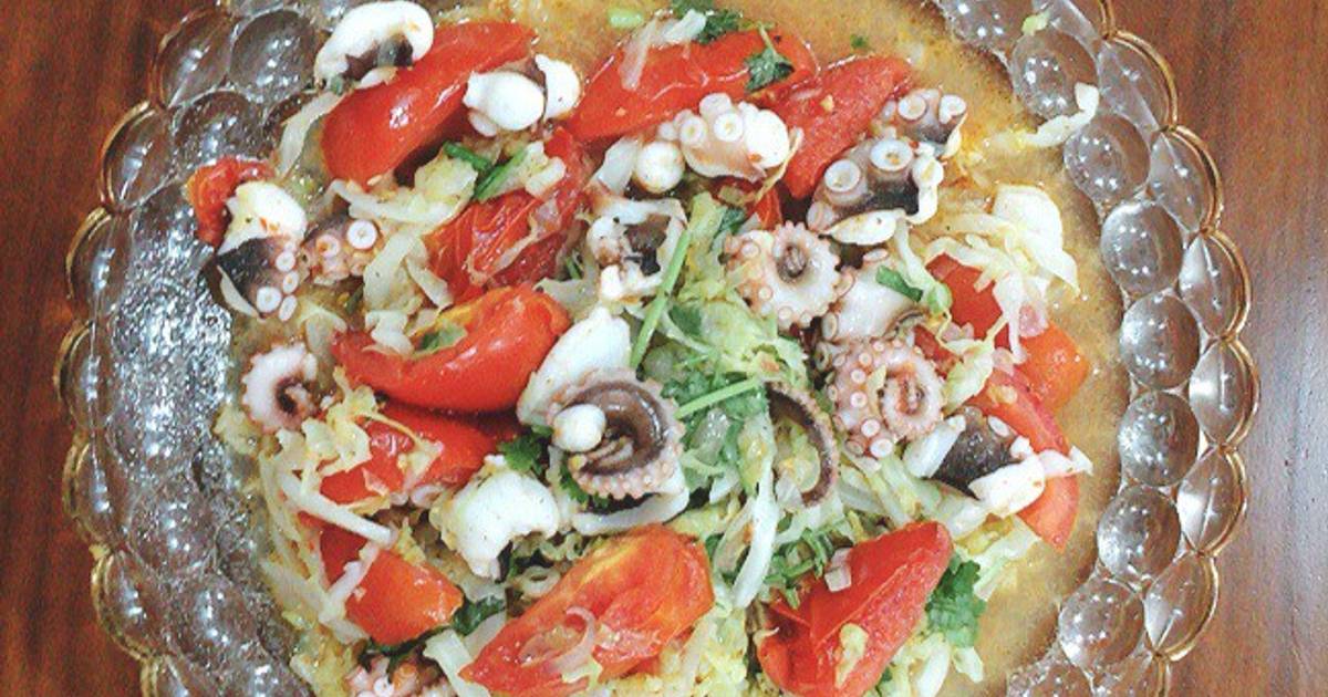 Bạch tuộc xào rau + sa tế