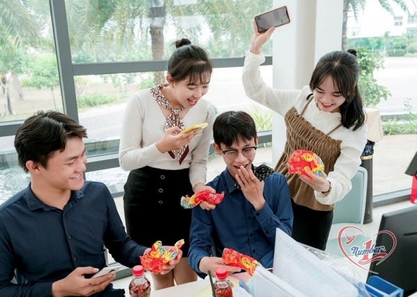 "Xé ngay trúng liền: Bùng nổ 5.4 triệu lượt tham gia trong 3 tháng - Mỗi lần xé nhãn là một cơ hội vàng"
