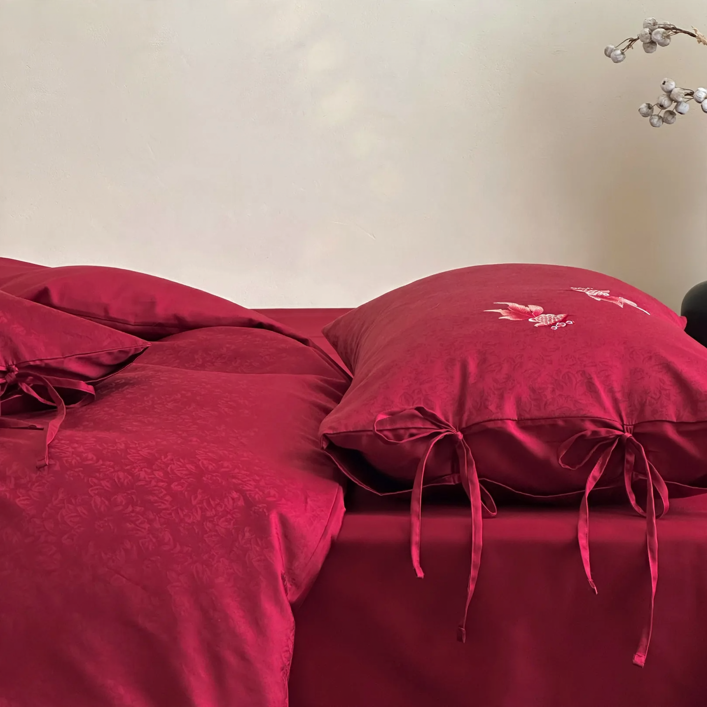 4-piece bedding set, 100s long-staple cotton, embroidered