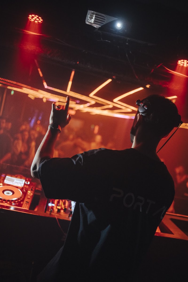 PORTAL 001 en Emile Club — foto 5