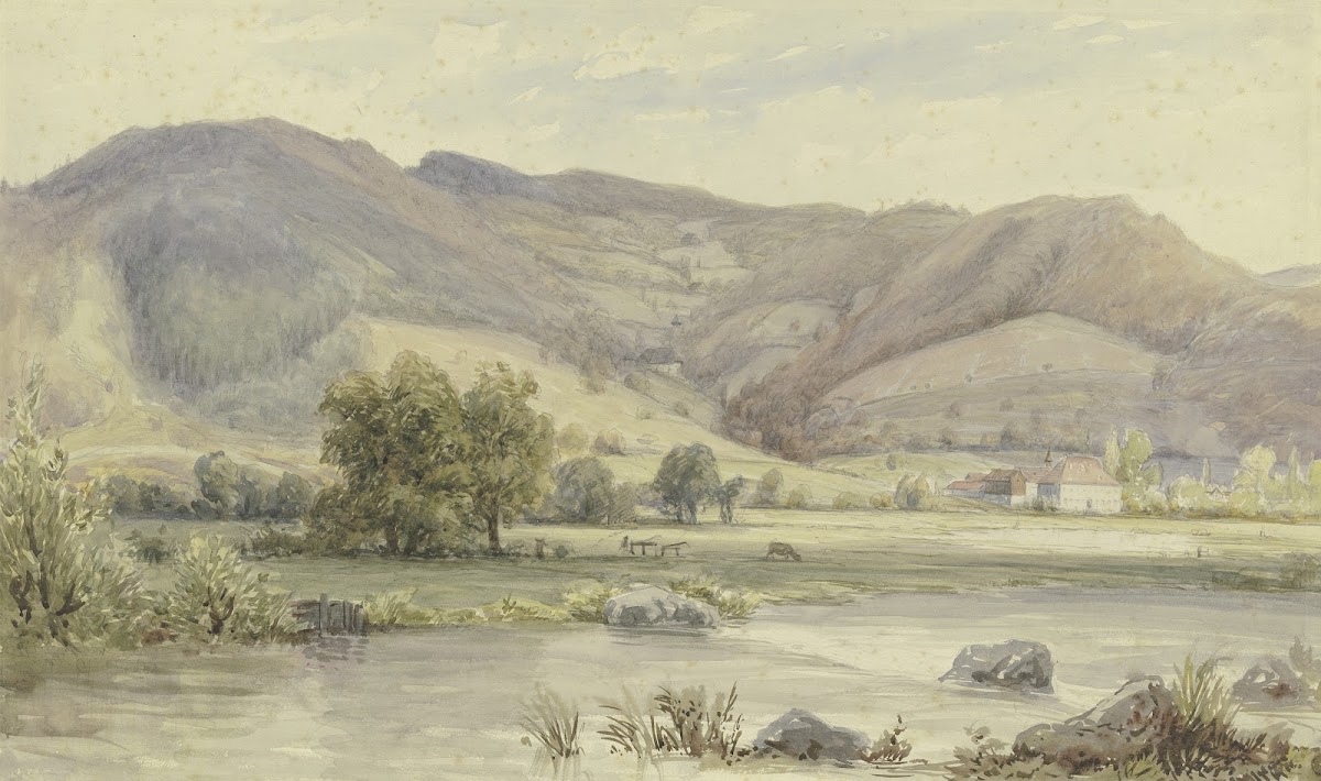 Flusslandschaft mit hohen Bergen