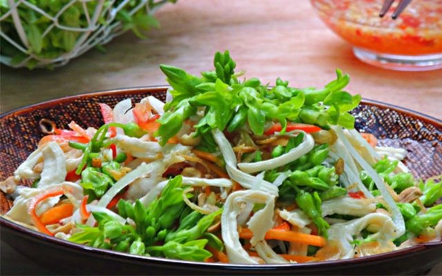 Gỏi Hoa Thiên Lý Thịt Gà