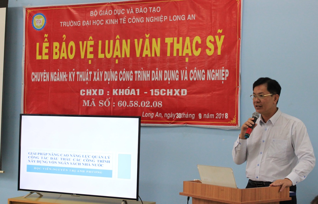 PGS.TS Trương Tích Thiện sinh hoạt trước buổi bảo vệ