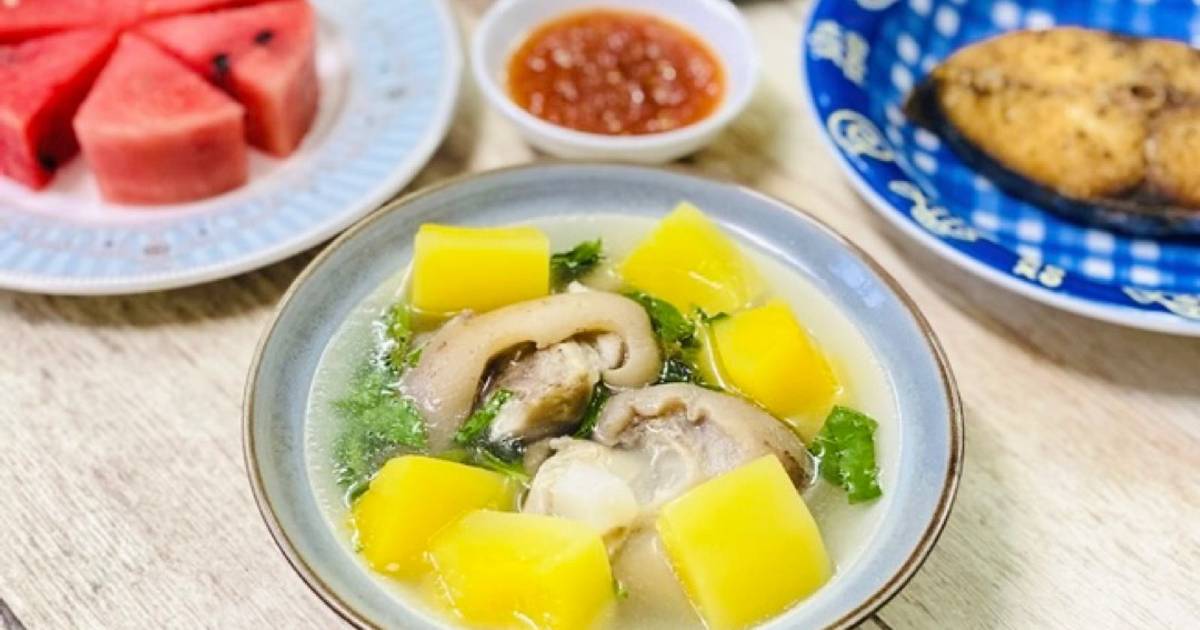 Canh Đu Đủ Nấu Giò Heo