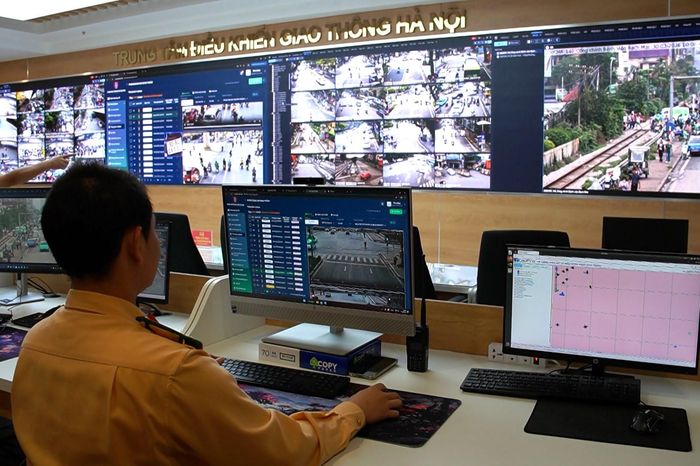 Hà Nội: Đẩy mạnh chuyển đổi số trong đảm bảo ATGT - Đài Phát thanh và truyền hình Hà Nội