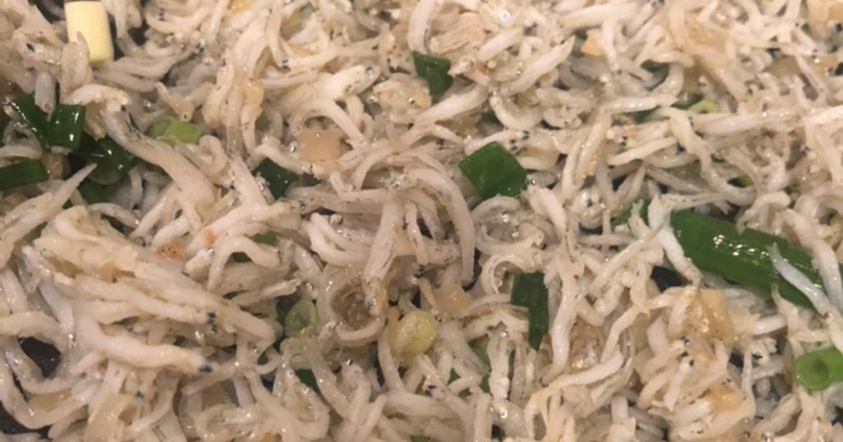 Cá nhỏ rang cay ngọt