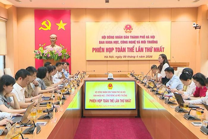 Ưu tiên hỗ trợ cho người làm nhiệm vụ KHCN, chuyển đổi số - Đài Phát thanh và truyền hình Hà Nội