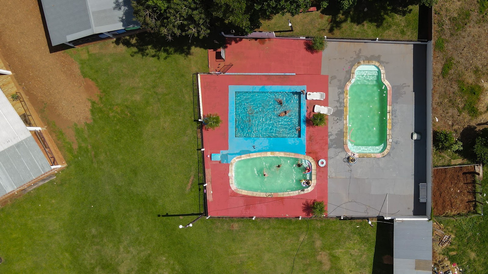 Camping y Pileta Bela Park