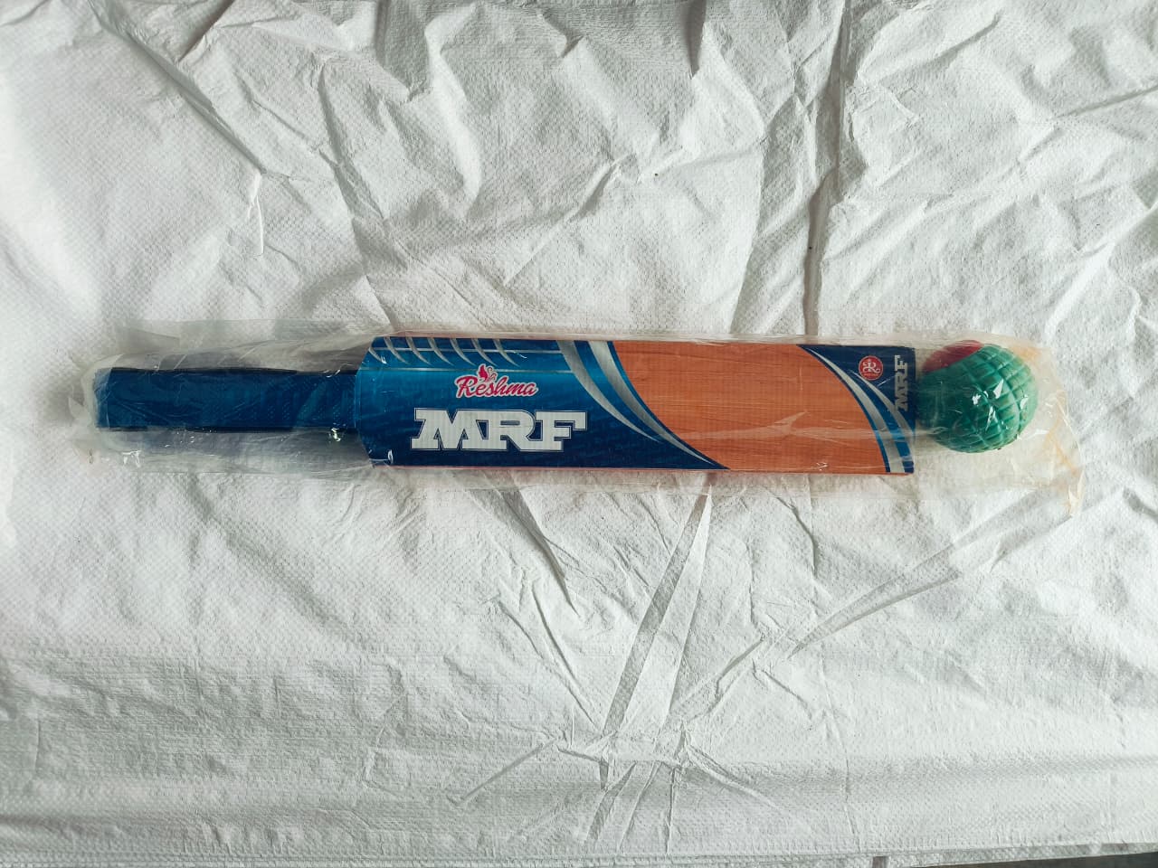 BAT & BALL