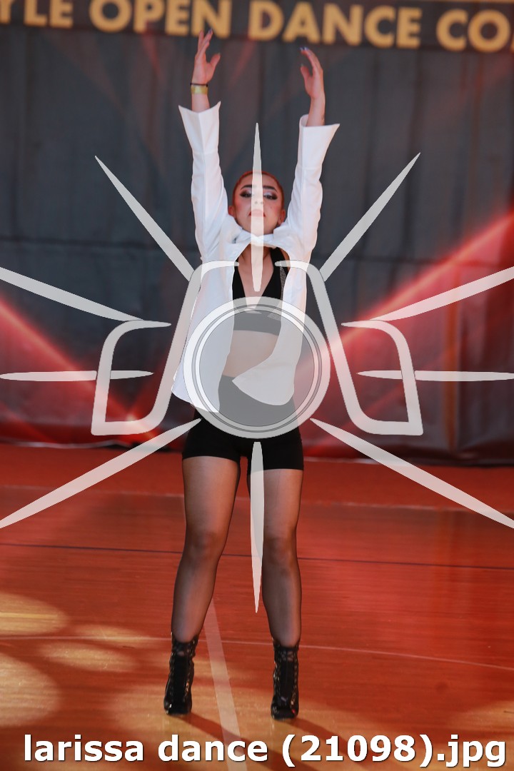 larissa dance (21098).jpg