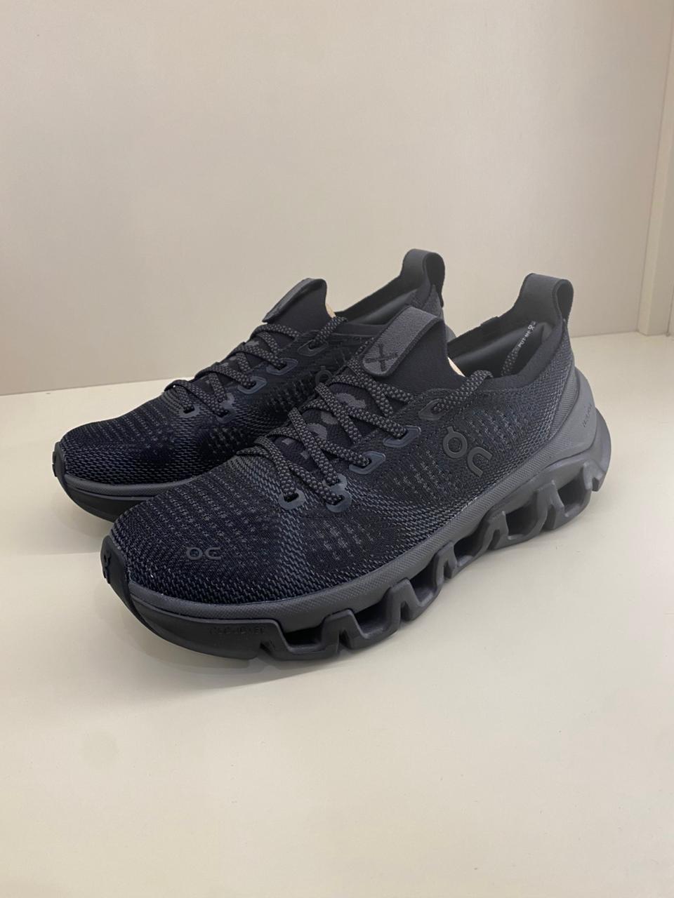 Tenis Oncloud Tempo Mujer