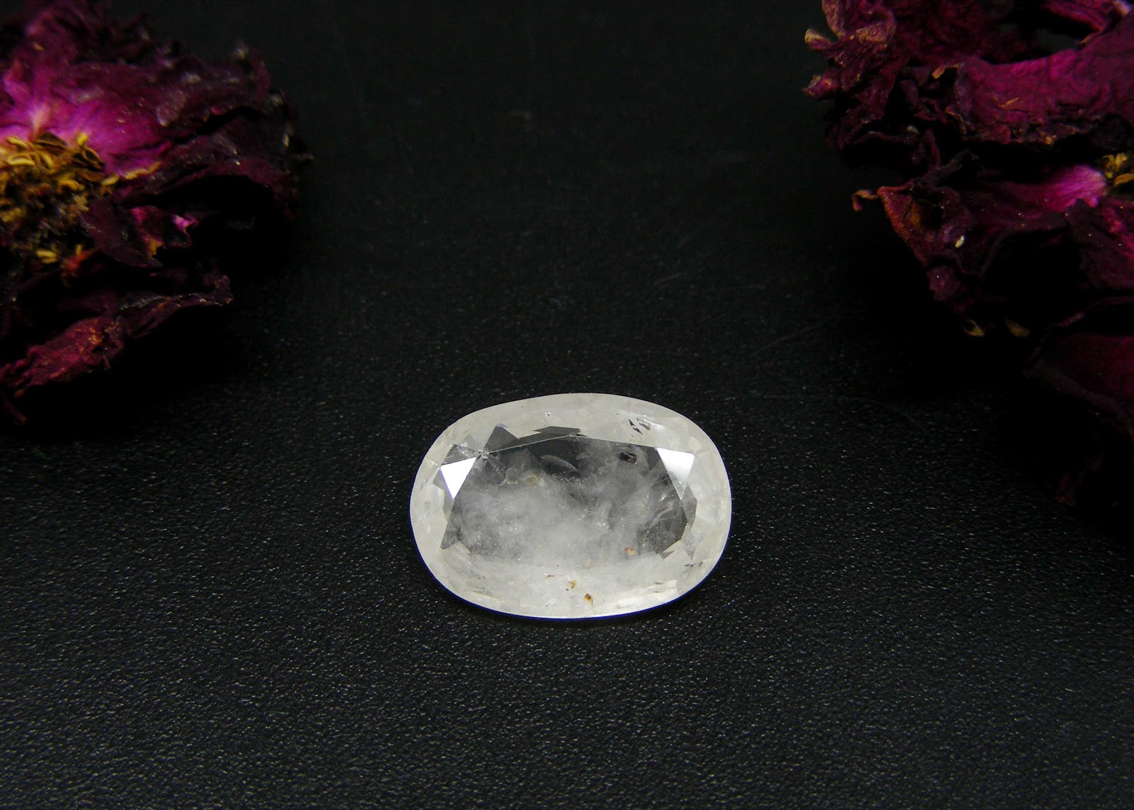 Natural white Sapphire