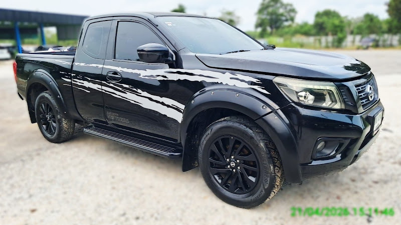 NISSAN NAVARA