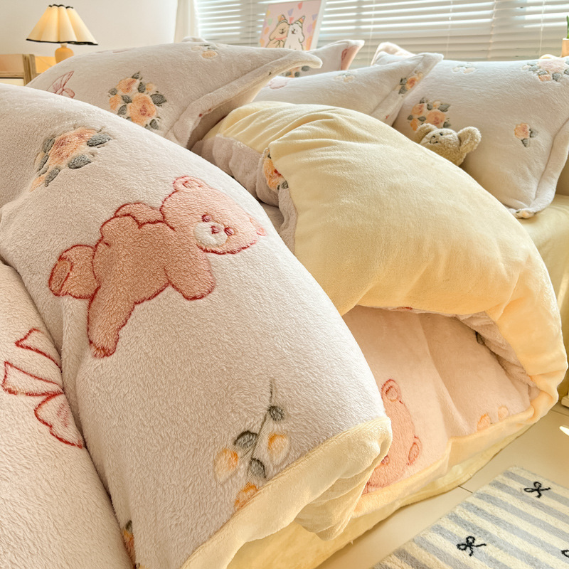 Winter bedding set made of microfiber fleece, warm and soft
