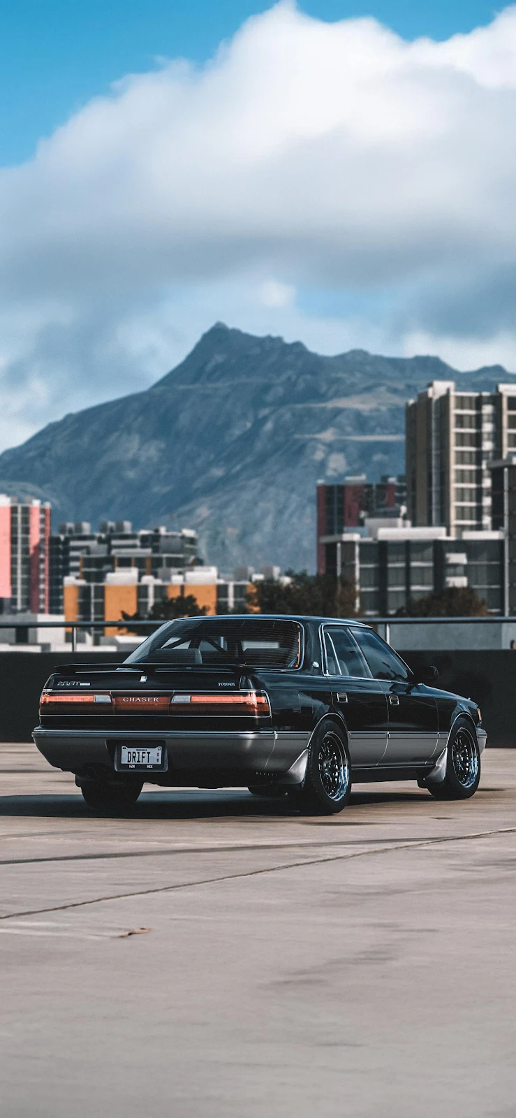 Toyota Chaser City Mountain View - Automotive Photography 2K iPhone Wallpaper (1772x3839)