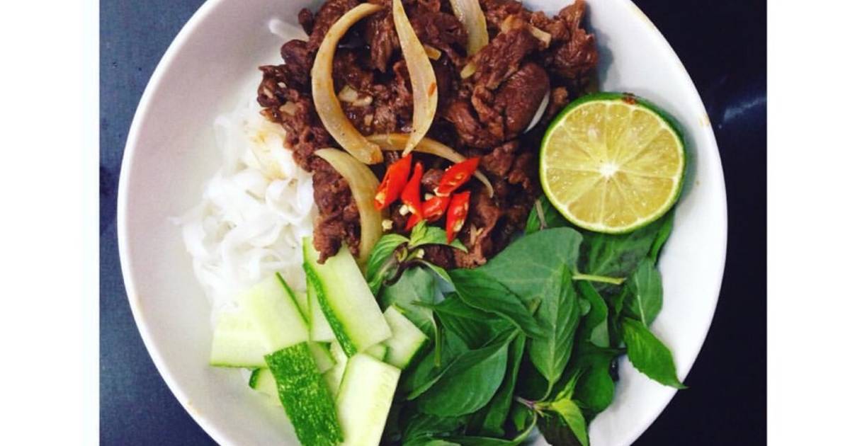 Phở trộn bò sate 🌶