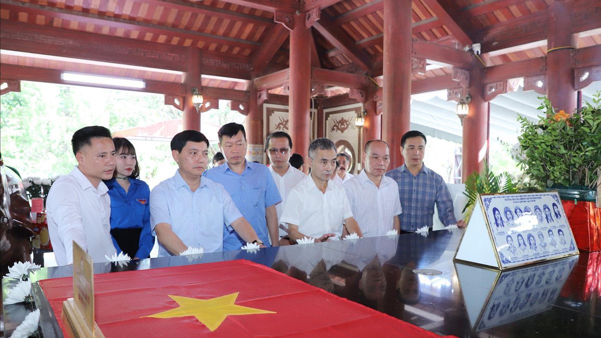 Nghiêng mình tiếp nối lịch sử oai hùng, vì hòa bình của dân tộc Việt - Báo Công Lý