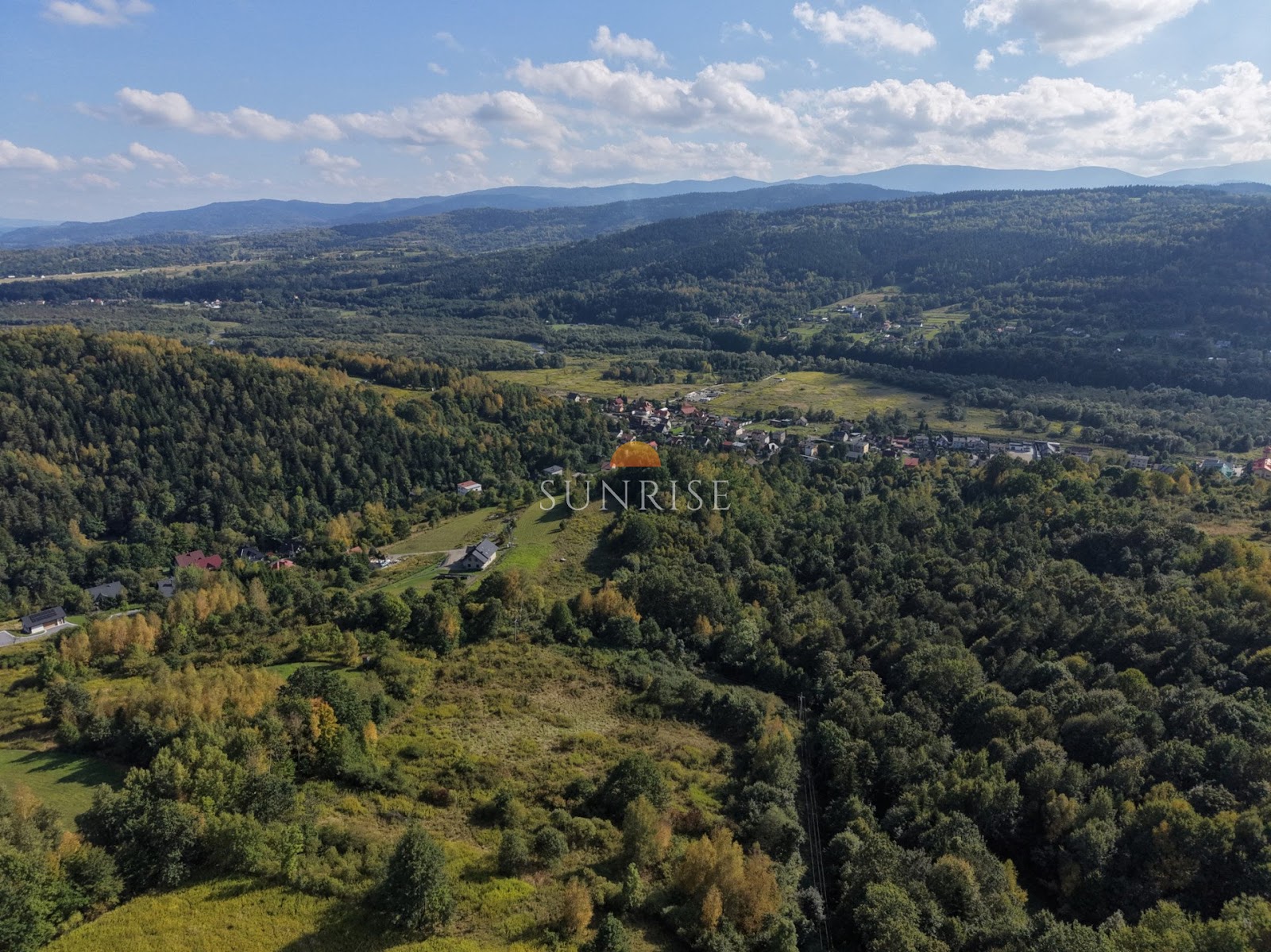 88 arów | Teren UT | Południowy stok i otwarta panorama — zdjęcie 3