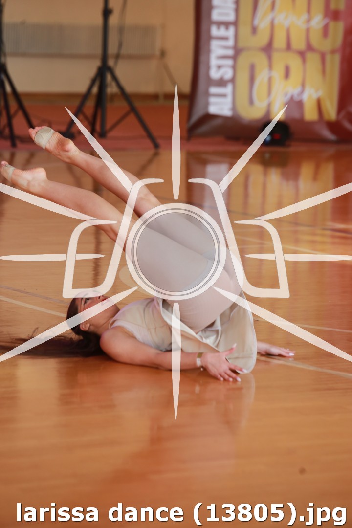 larissa dance (13805).jpg