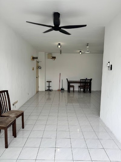 Pangsapuri Sutera, Taman Kajang Utama, Kajang — foto 2/10