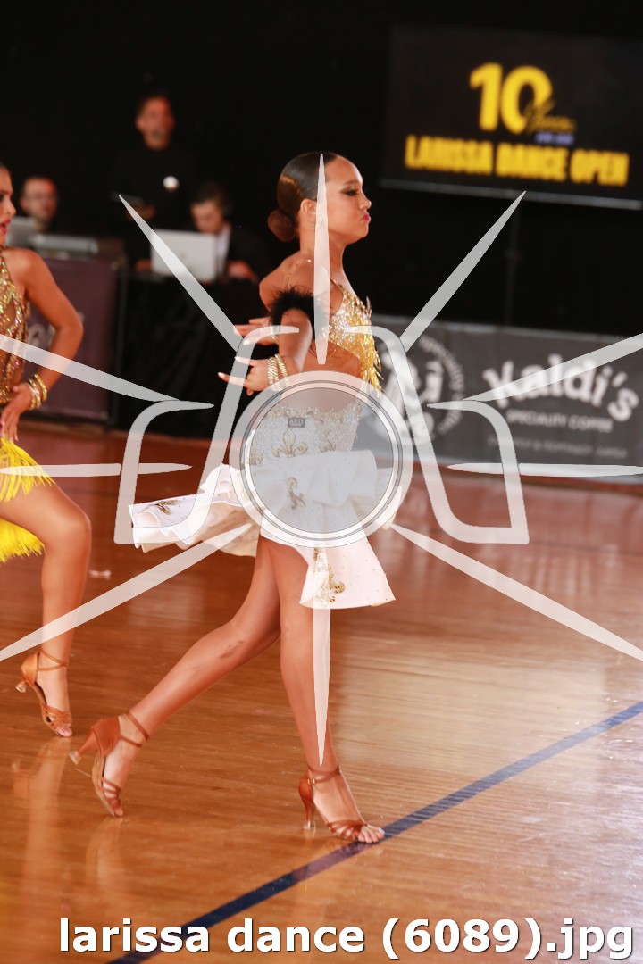 larissa dance (6089).jpg